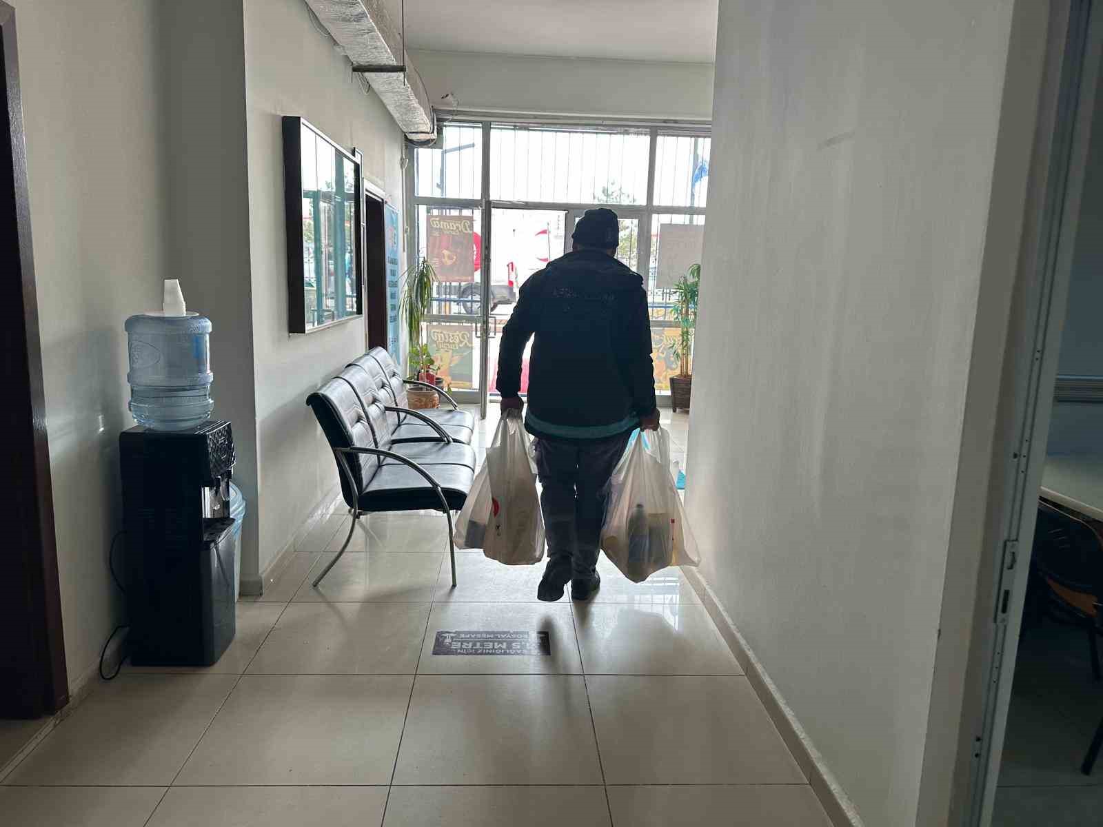 Pursaklar Belediyesi’nden Gazzeli ailelere yardım eli