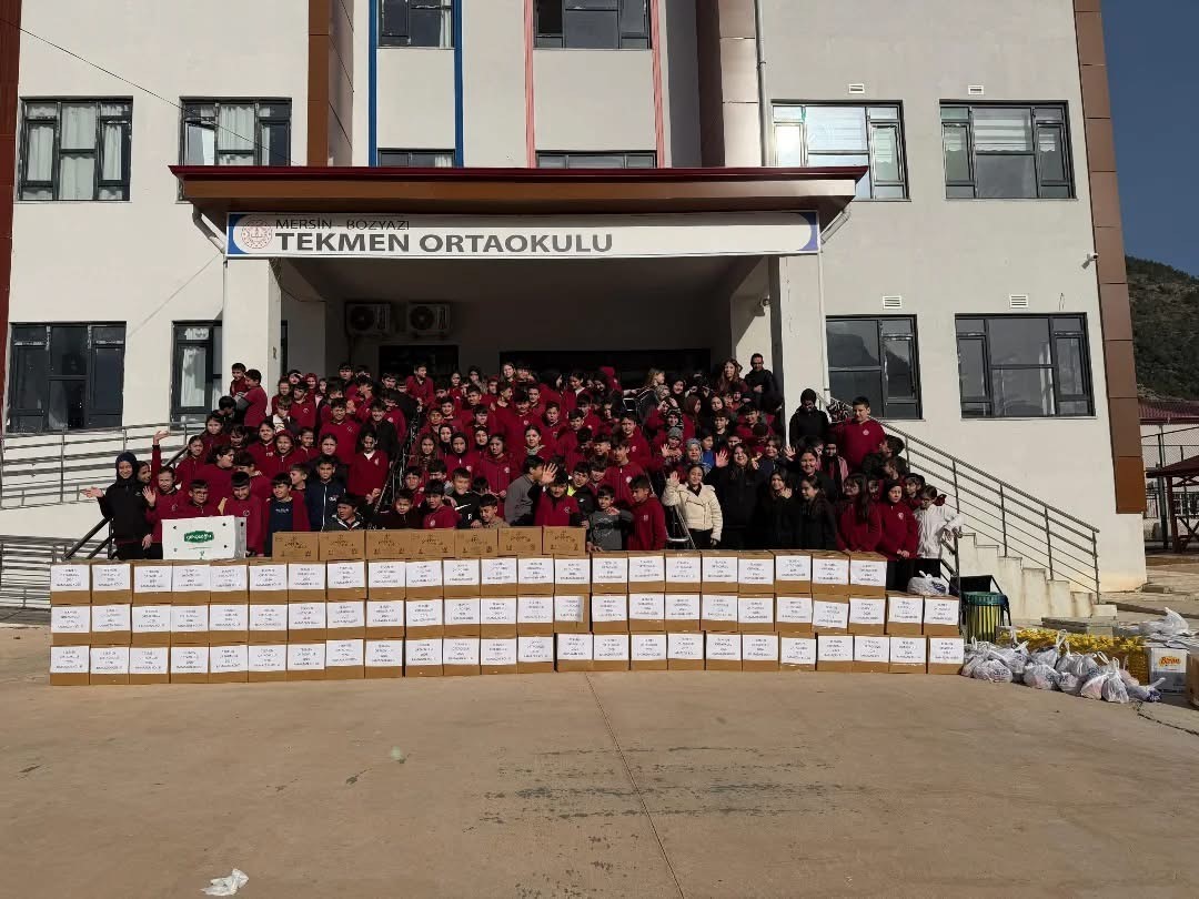 Tekmen Ortaokulu’nda Yardımlaşma Seferberliği