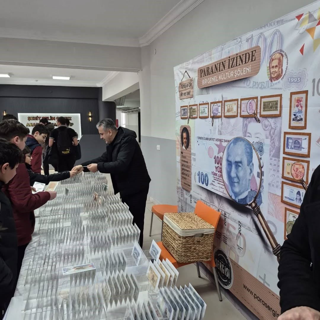 K&uuml;tahya&rsquo;da &ouml;ğrenciler para tarihine yakından tanıklık etti
