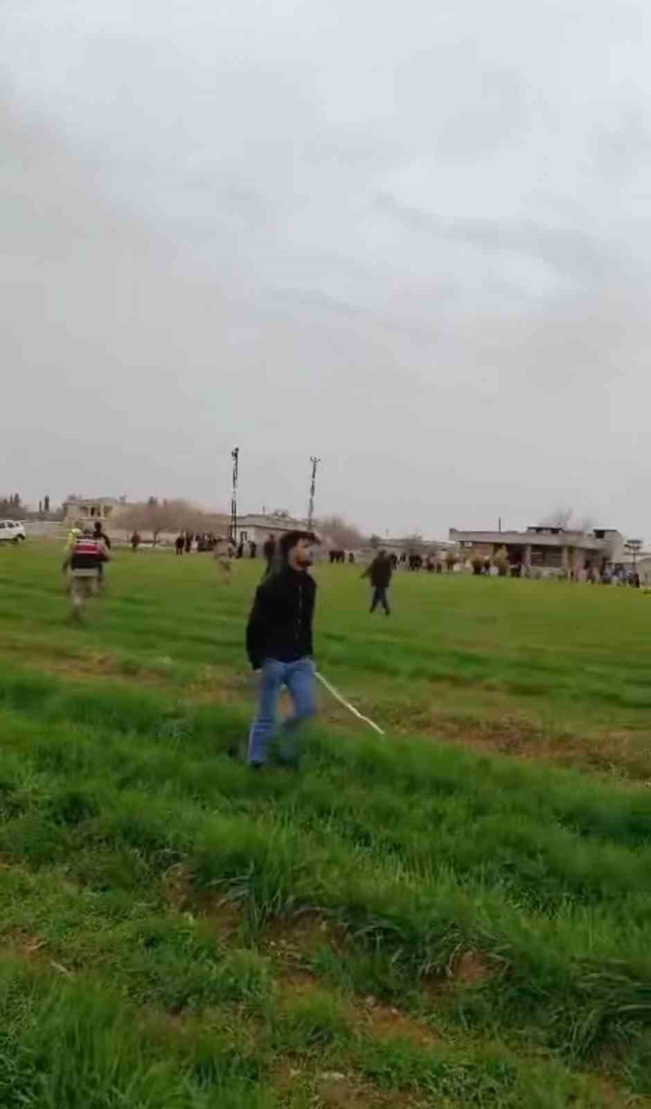 Muhtarın yaralandığı kavga b&uuml;y&uuml;d&uuml;: 10 yaralı
