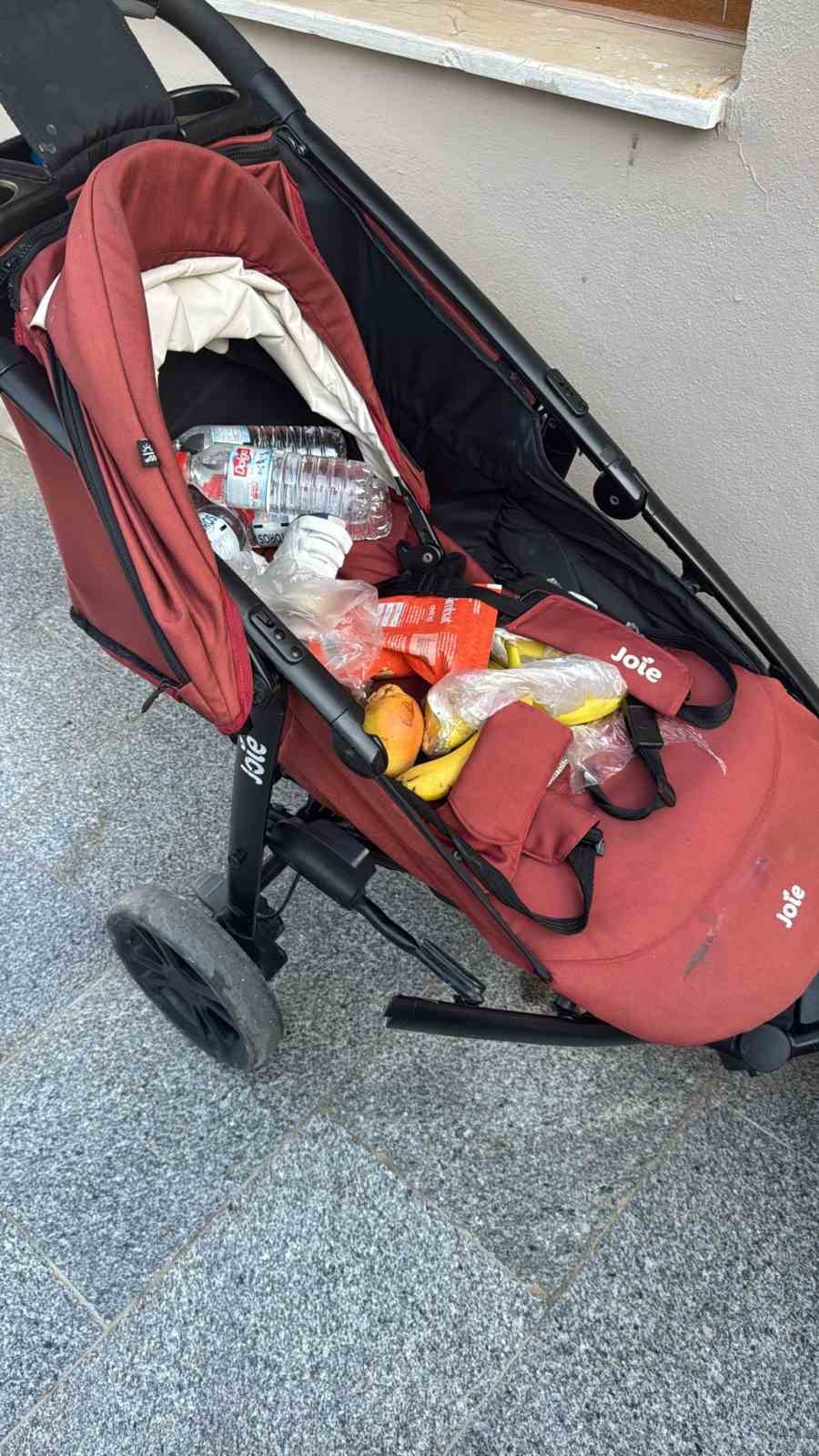 17 aylık bebeğe trafik canavarı b&ouml;yle &ccedil;arpmış
