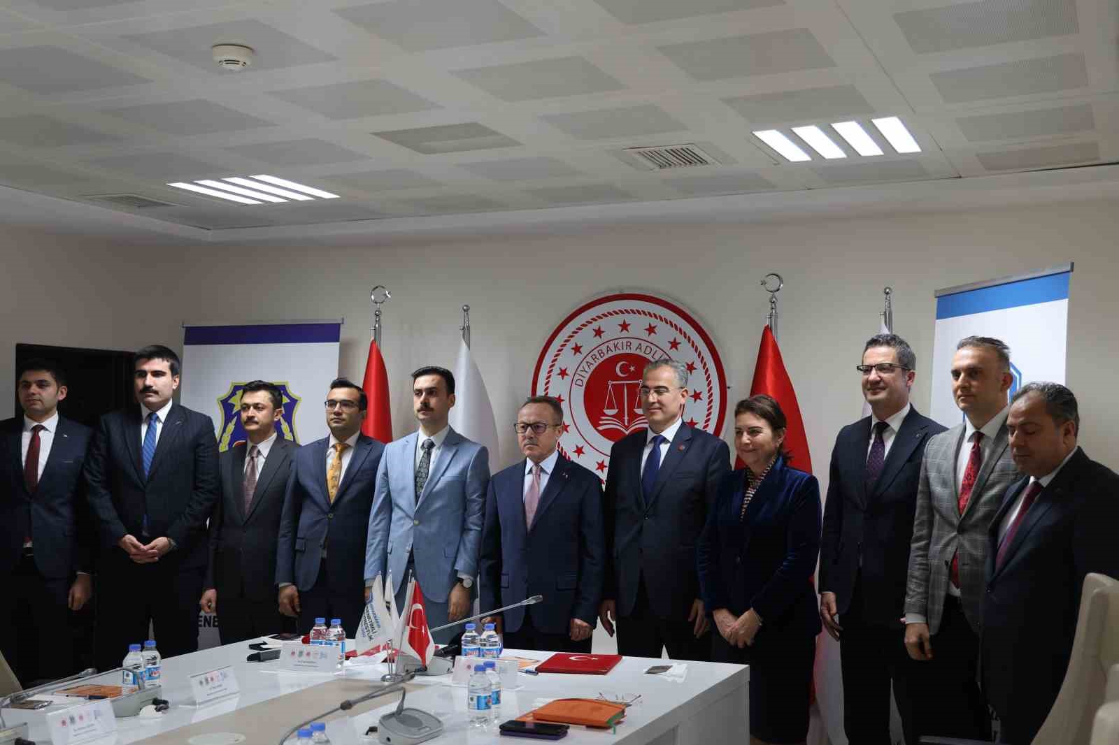 Diyarbakır Cumhuriyet Başsavcılığı ile İl Sağlık M&uuml;d&uuml;rl&uuml;ğ&uuml; arasında işbirliği protokol&uuml; imzalandı
