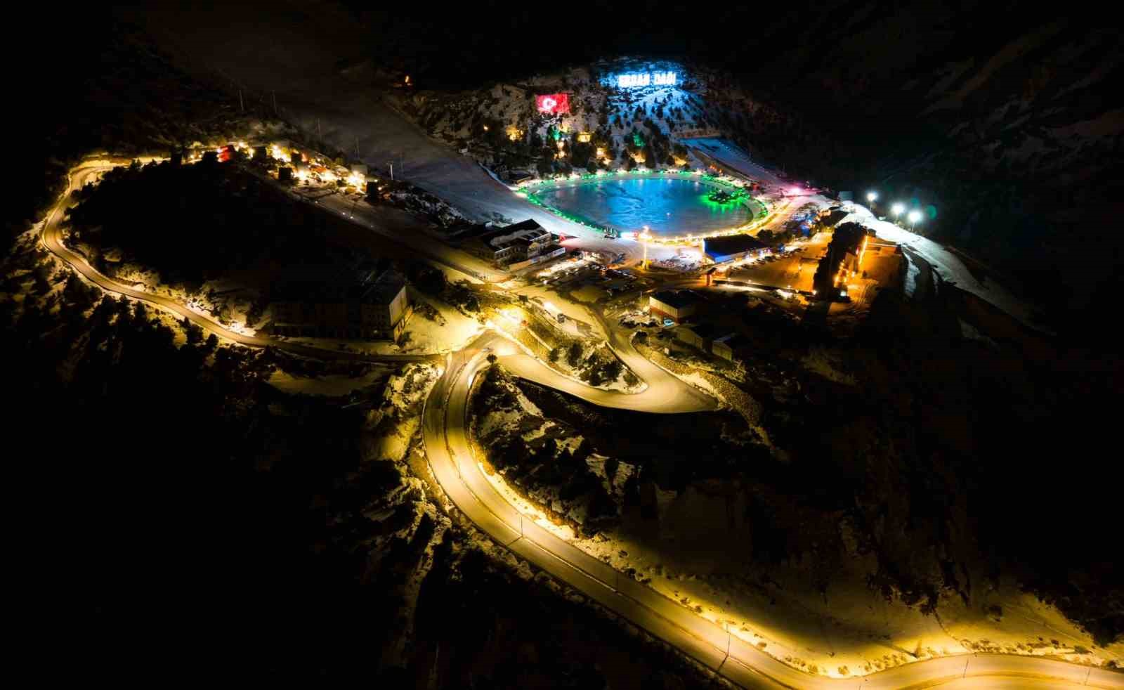 Ergan’da "Hayırlı Ramazanlar" ışıltısı