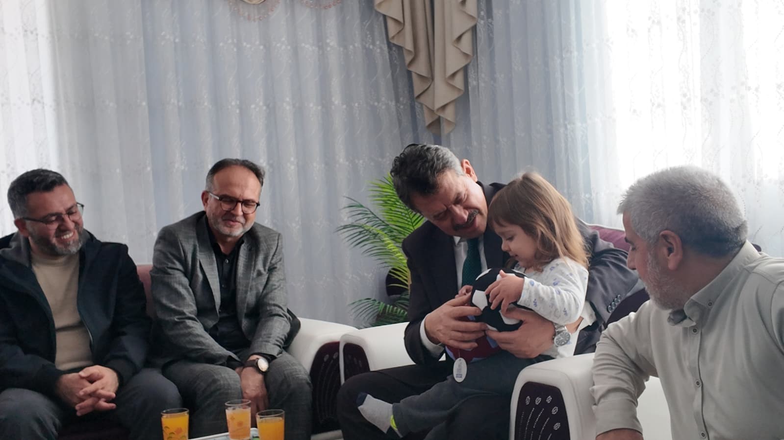 Başsavcı Ali Yeldan&rsquo;dan, Mihriban Yılmaz&rsquo;ın ailesine taziye ziyareti
