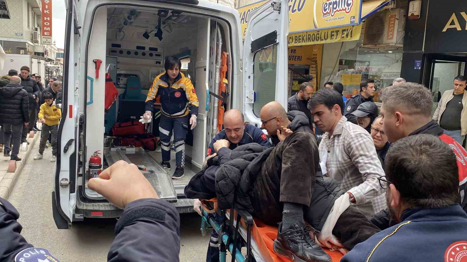 Kavga ettiği kişiye kurşun yağdırdı: O anlar kameraya yansıdı