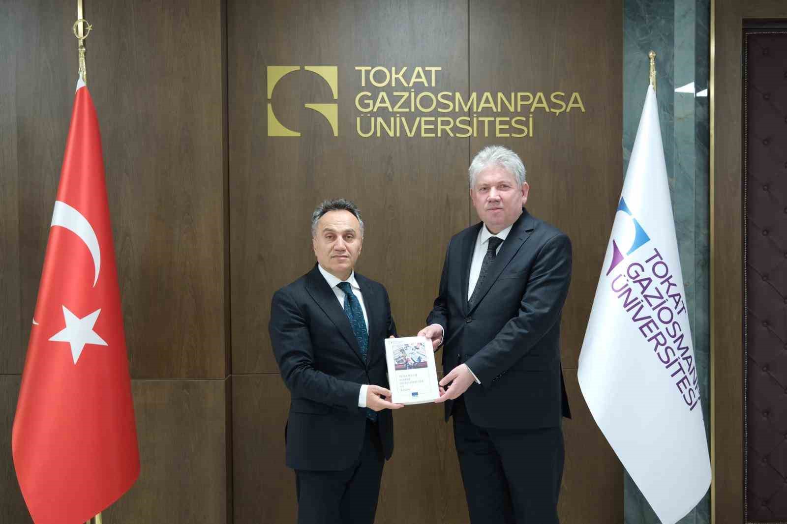 TOG&Uuml;&rsquo;de "Değişen d&uuml;nya ve eğitim" s&ouml;yleşisi
