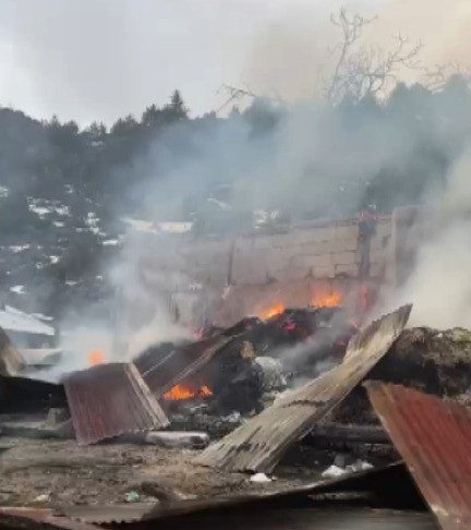 Kahramanmaraş&rsquo;ta ahır yangını
