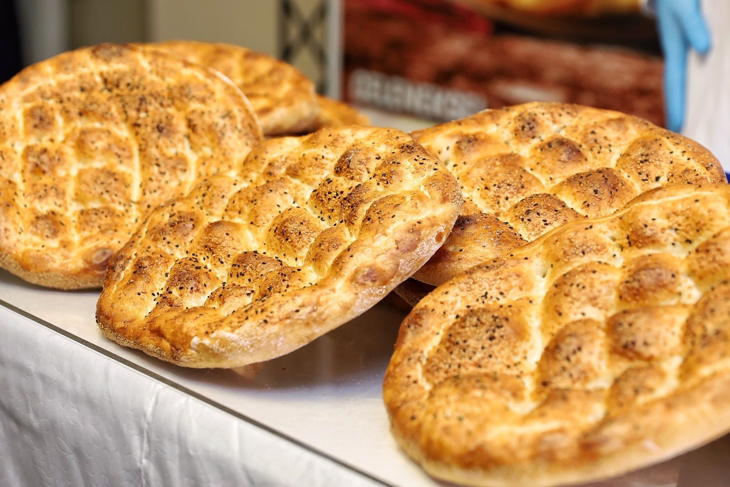 Bursa&rsquo;da 450 gramlık BESAŞ pidesi 25 lira
