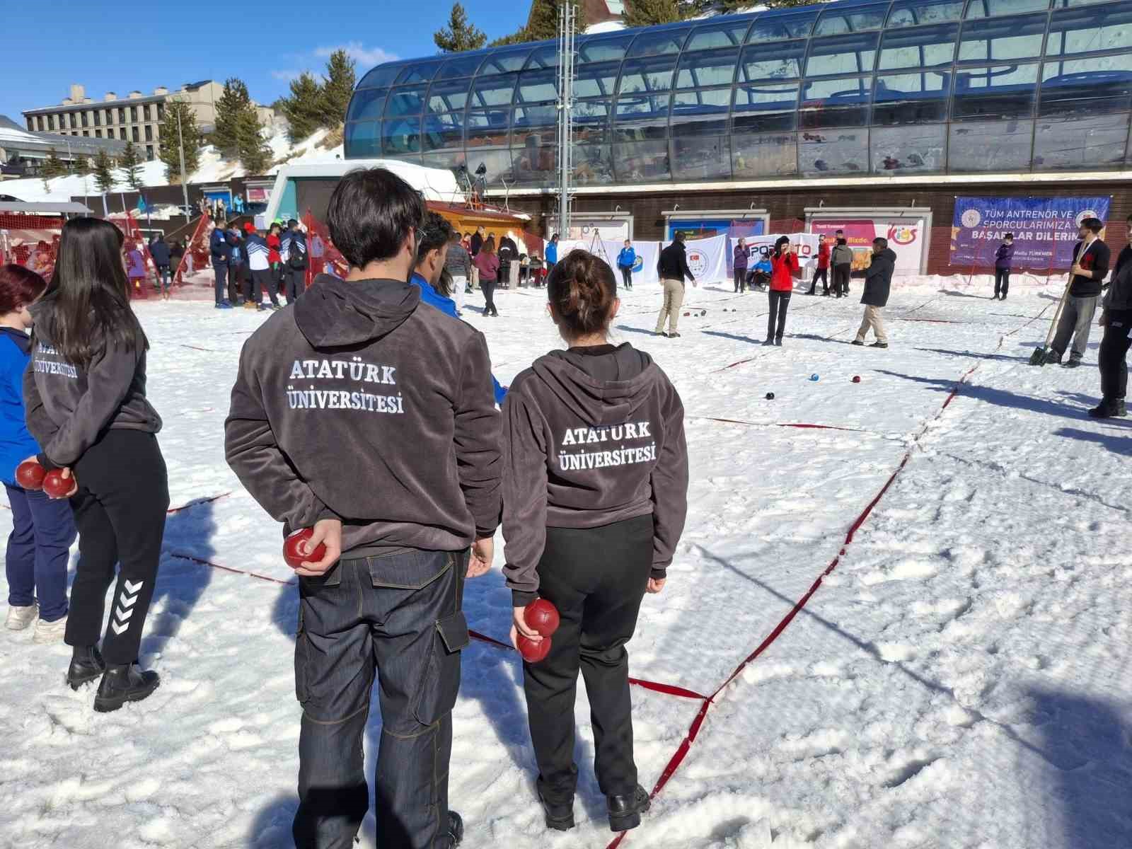 Ünilig kış oyunlarında Atatürk Üniversitesi rüzgârı