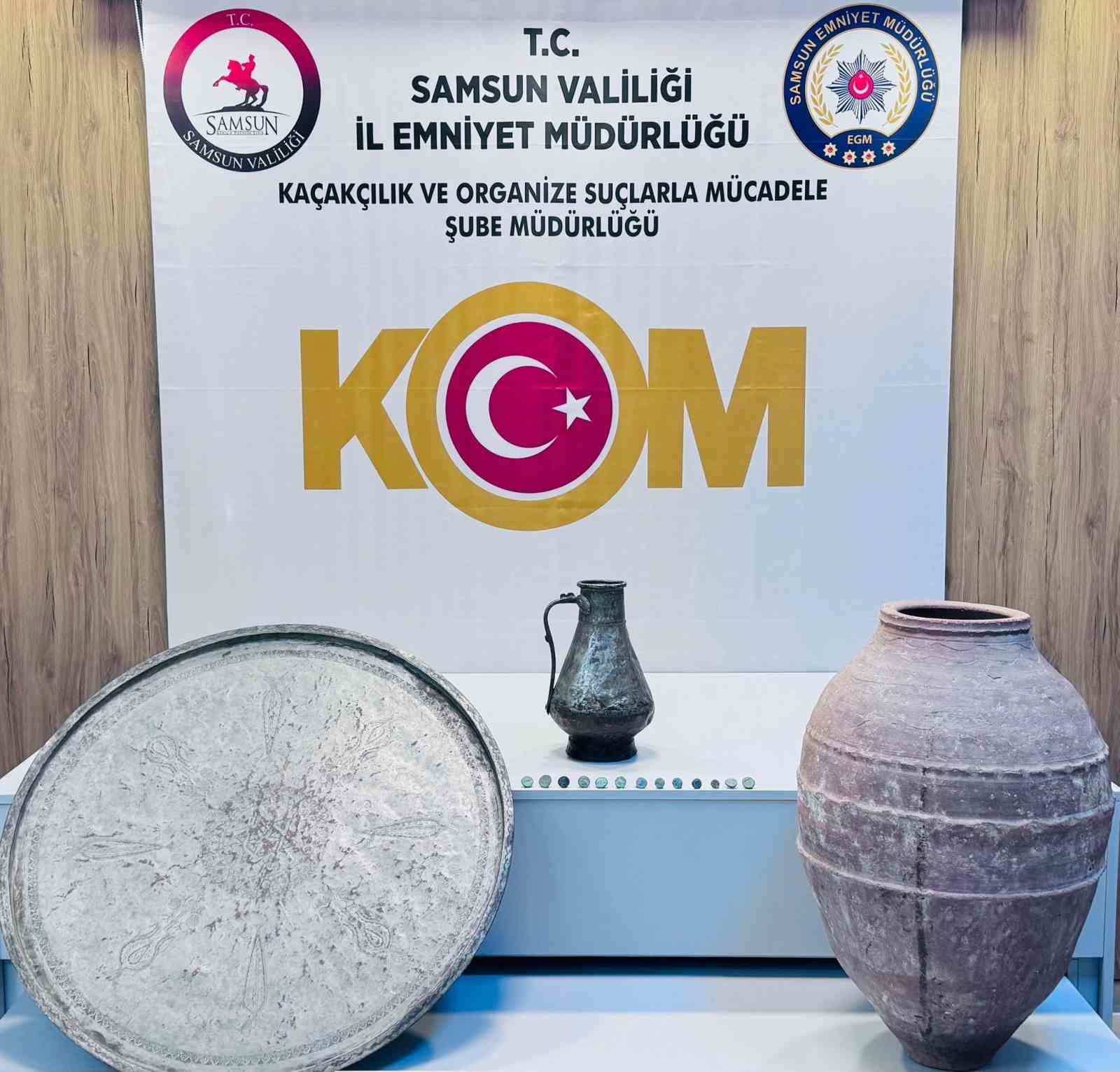 Samsun’da tarihi eser operasyonu: Helenistik sikkeler ve Osmanlı eserleri ele geçirildi