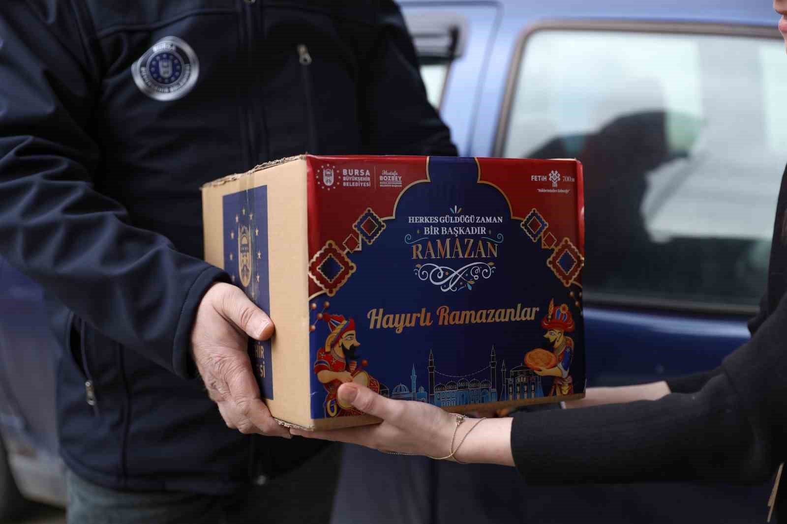 Ramazan&rsquo;da gl&uuml;tensiz hayata destek
