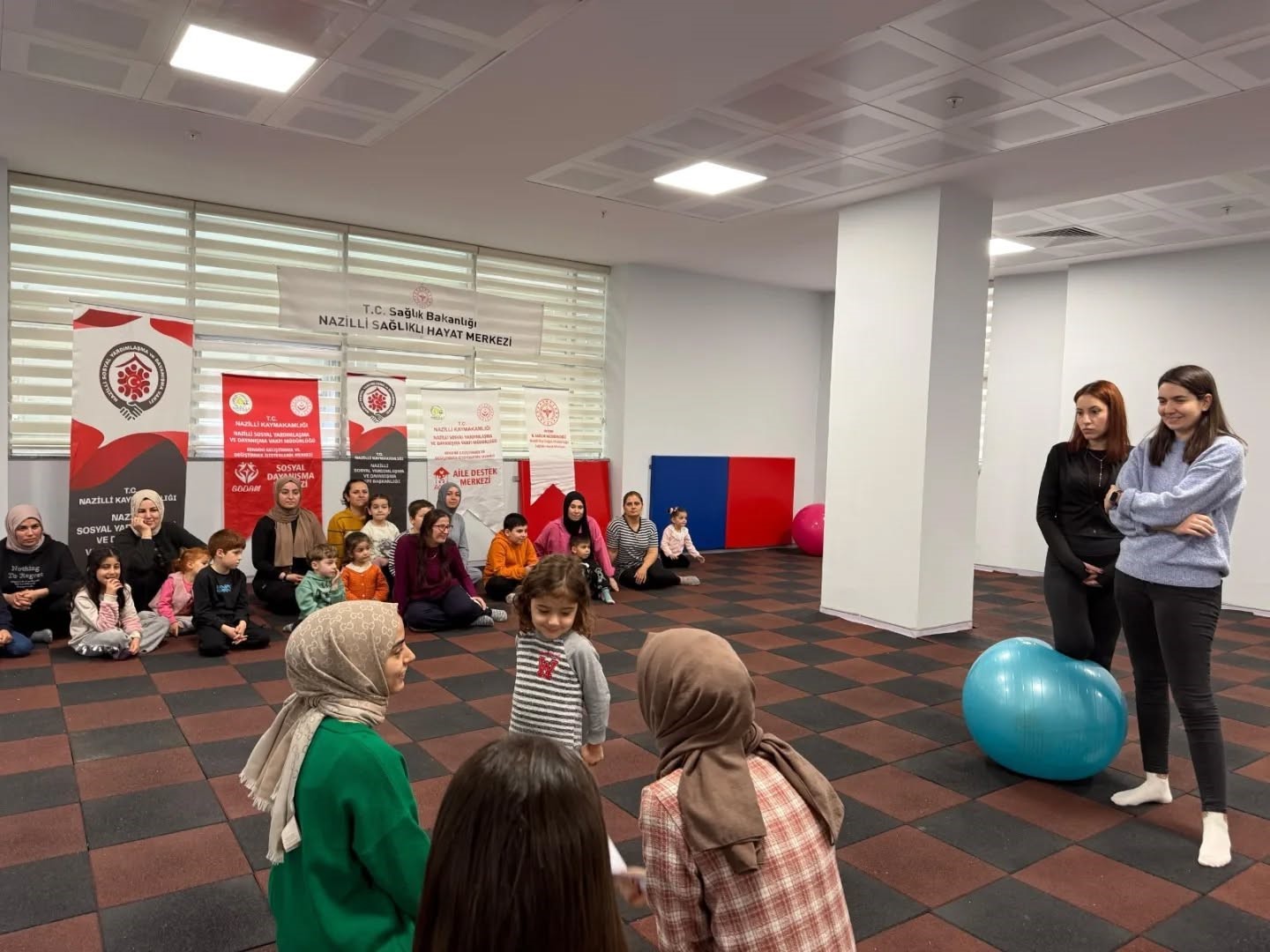 Nazilli&rsquo;de anne ve &ccedil;ocuklara sağlıklı yaşam desteği
