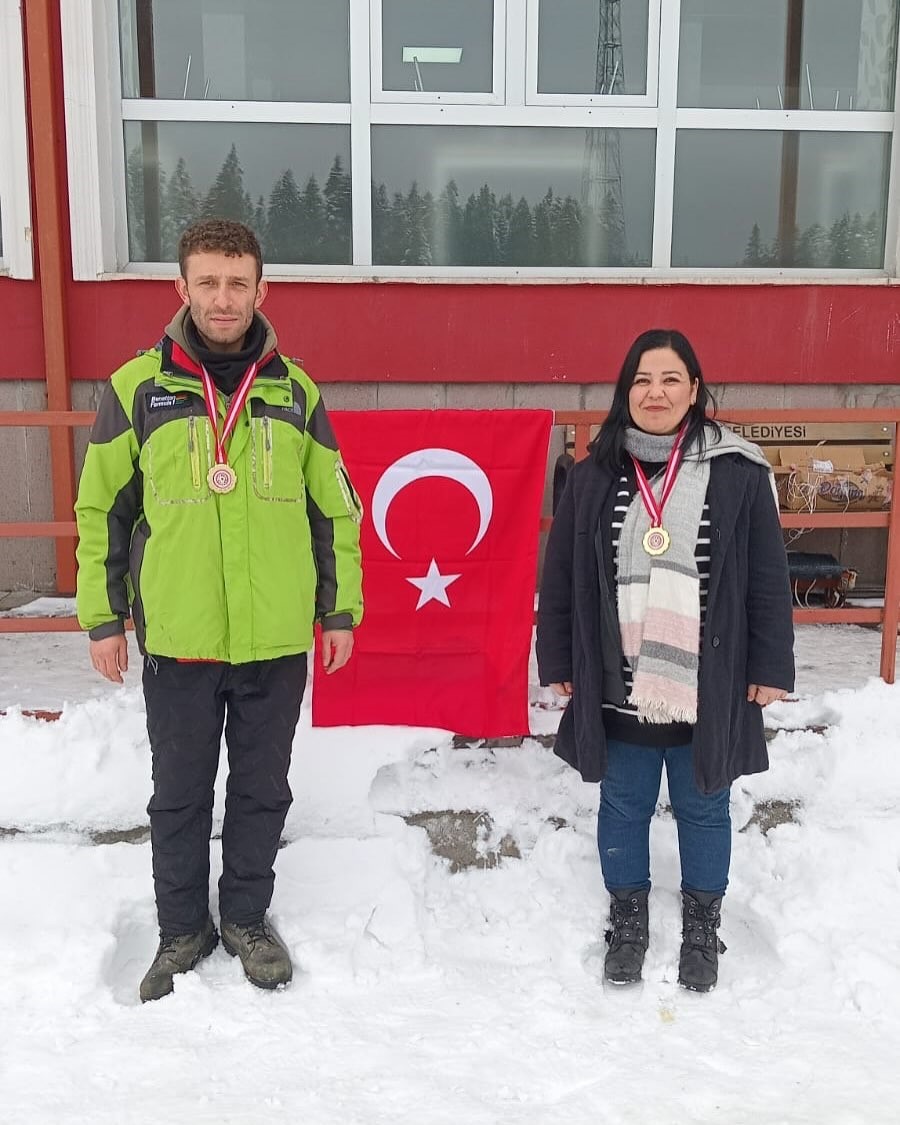 Bursa&rsquo;daki feci kazada hayatını kaybeden gen&ccedil; adam g&ouml;zyaşlarıyla uğurlandı
