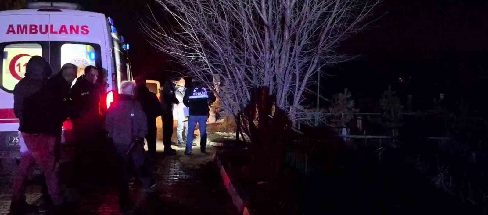 Mezarlıkta çöp poşeti içinde cenin bulundu