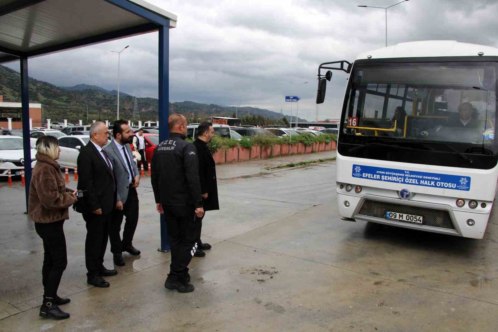 Üniversitedeki yol hasarı yerinde incelendi