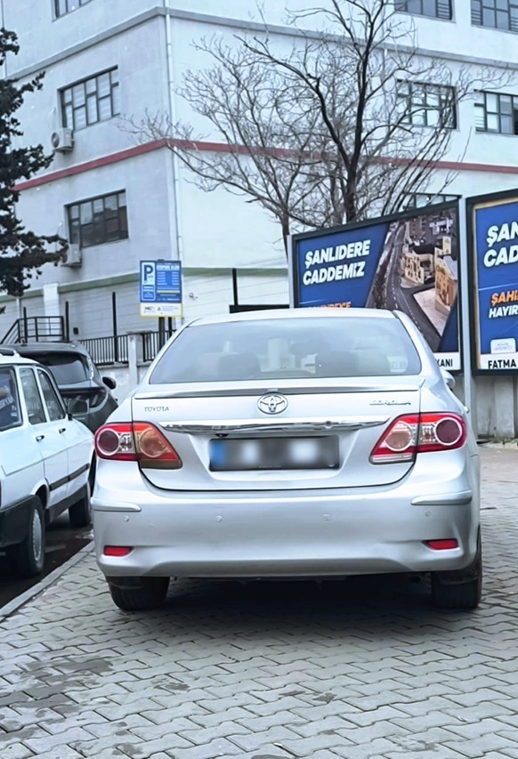 Gaziantep&rsquo;te hatalı park eden ara&ccedil;lara 9 milyon 795 bin TL ceza
