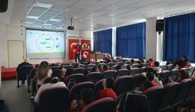 İncirliova&rsquo;da &ccedil;ocuklara su verimliliği anlatıldı
