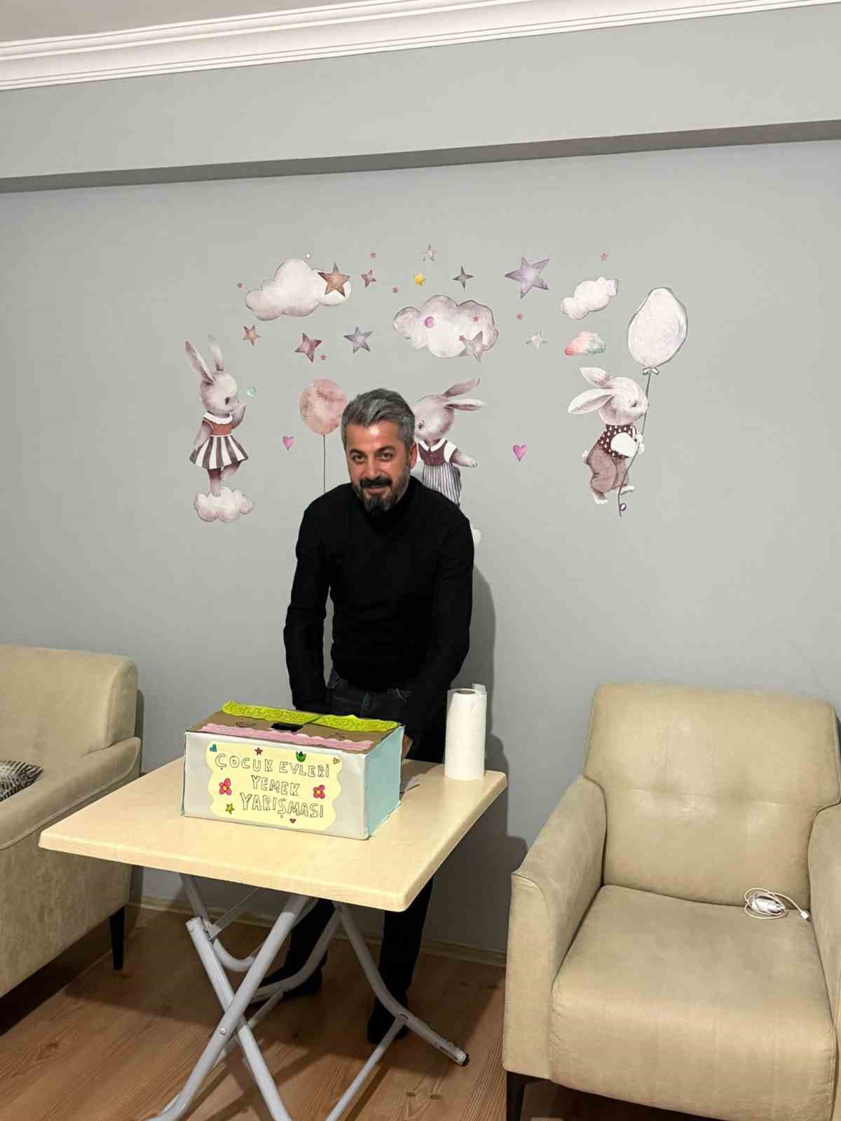 Koruma altındaki &ccedil;ocuklardan "Yemekteyiz" etkinliği
