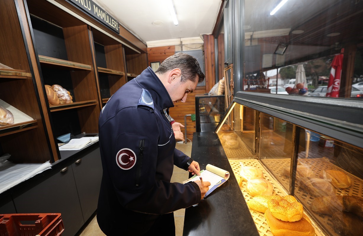 Şehzadeler’de Ramazan fırsatçılığına geçit yok