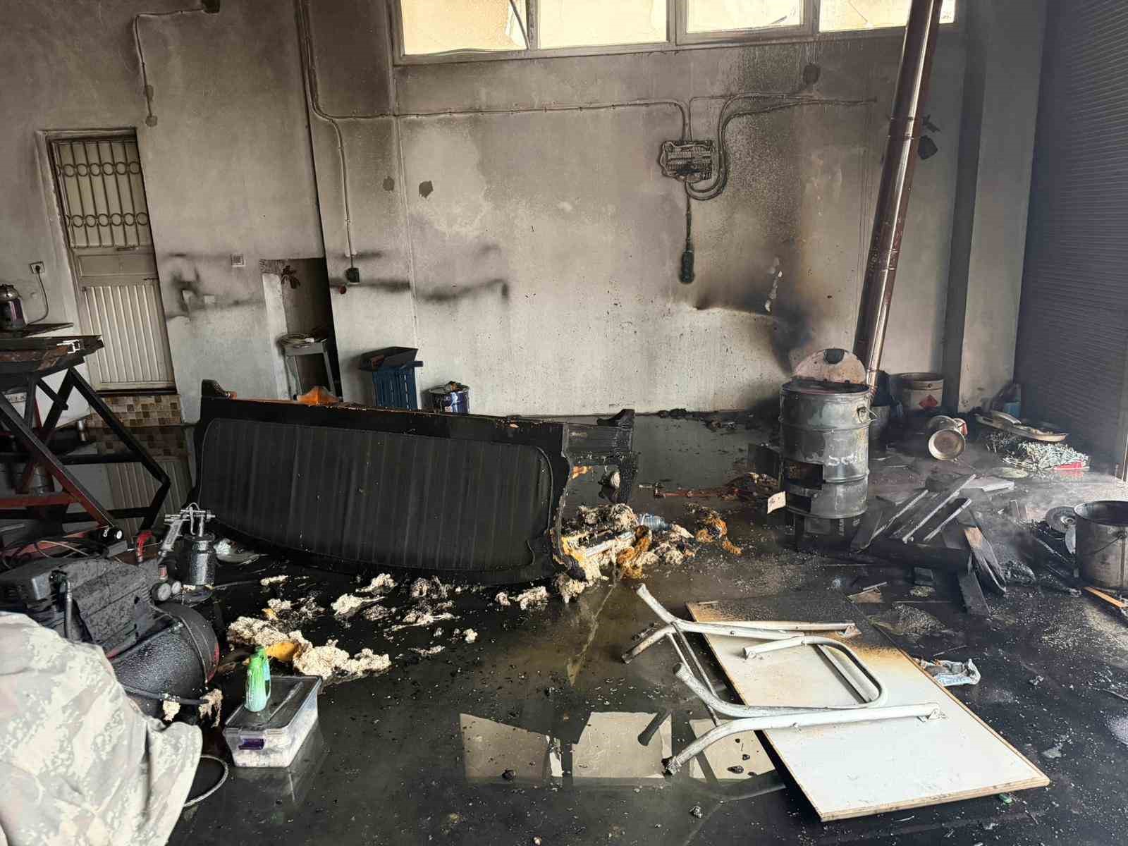 Osmaniye’de devrilen ısıtıcı yangına neden oldu