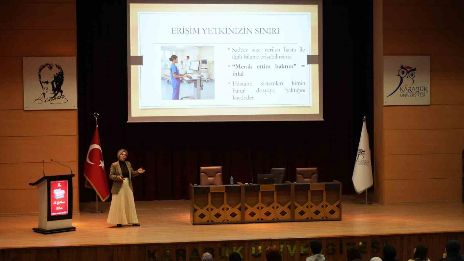 KB&Uuml;&rsquo;de sağlık &ouml;ğrencilerine KVKK uyarısı
