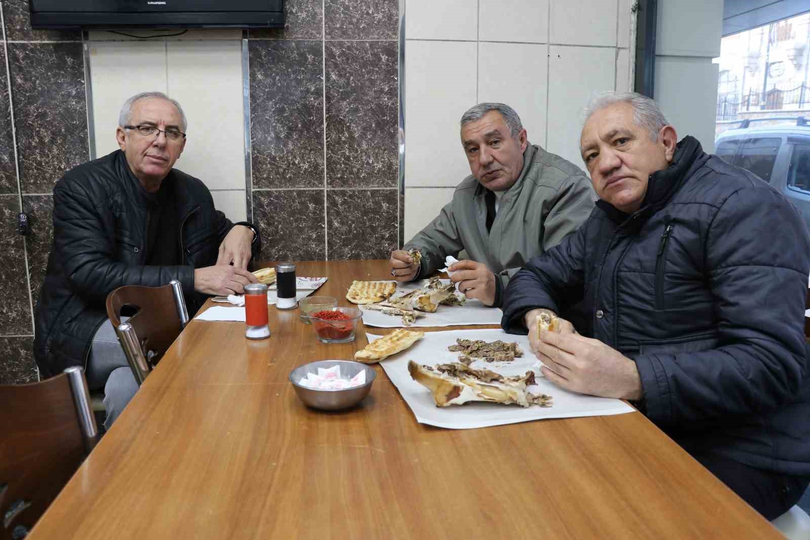 ’Gözünün yağını yiyeyim’ deyimi buradan geliyor
