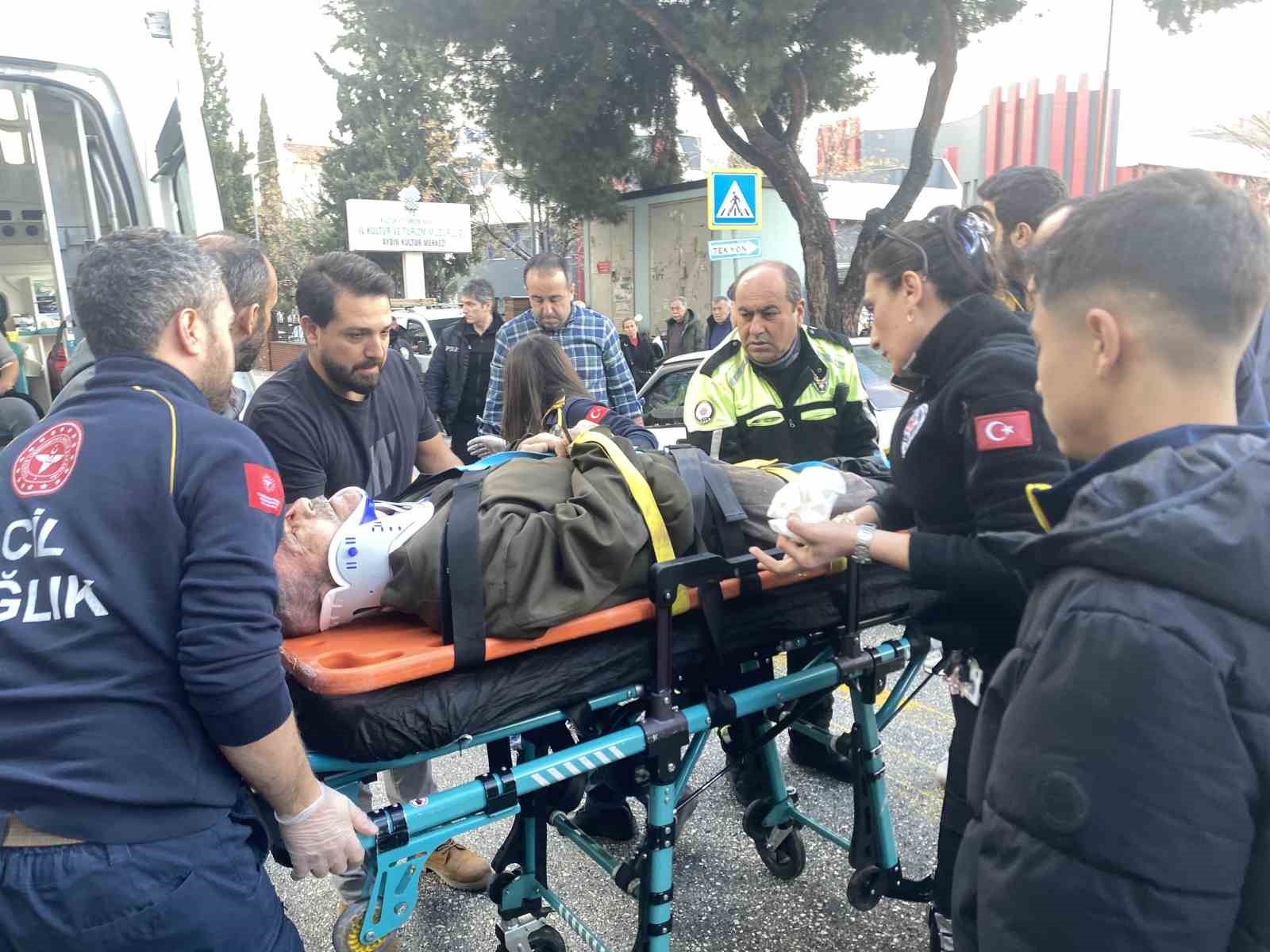 Otomobilin çarptığı yaya yaralandı