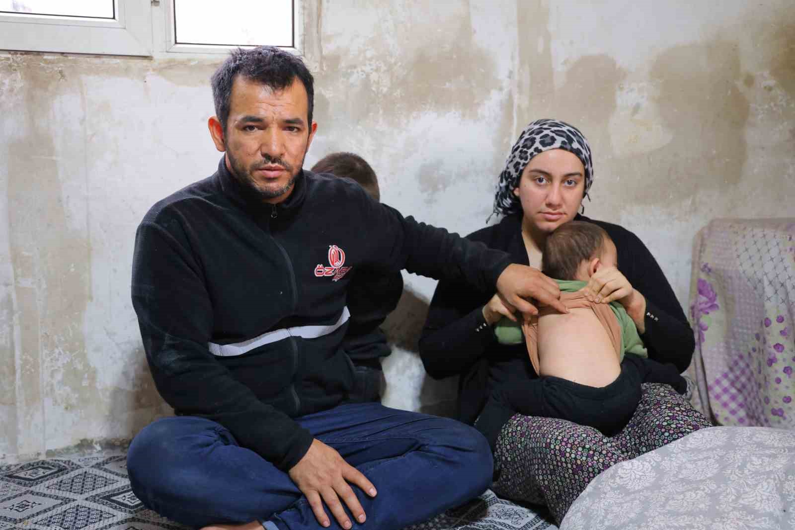 Kahramanmaraş’ta belinden zımba teli çıkan bebeğin ailesi sorumluların ceza almasını istedi