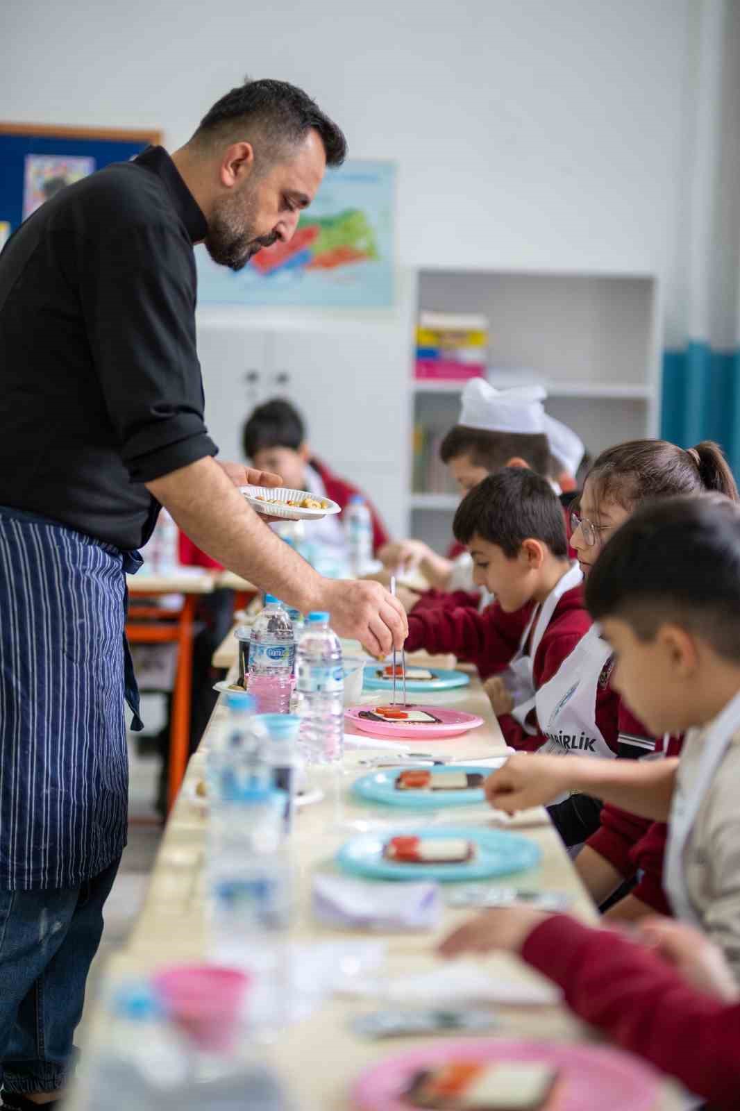 Marmarabirlik minik şeflerle sağlıklı nesiller yetiştiriyor
