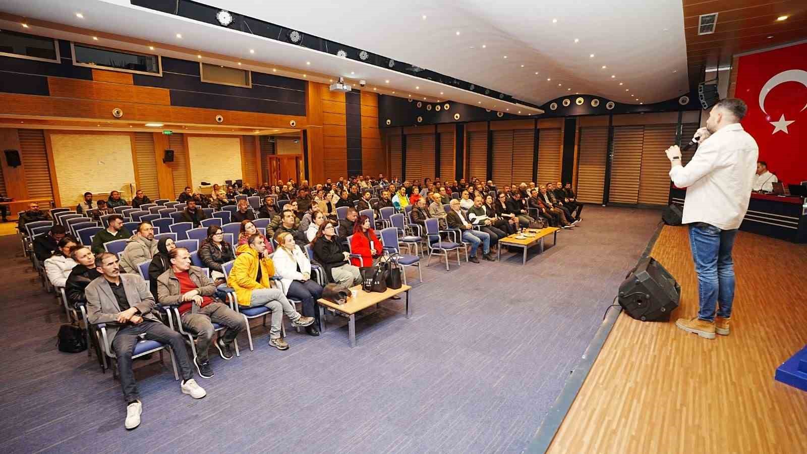 Muğlaspor&rsquo;da altyapı masaya yatırıldı
