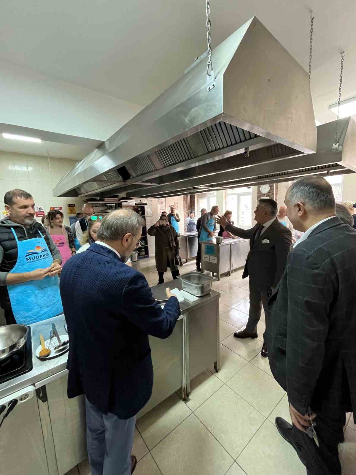 Bursa&rsquo;da gastronomi at&ouml;lyesi etkinliği ger&ccedil;ekleşti
