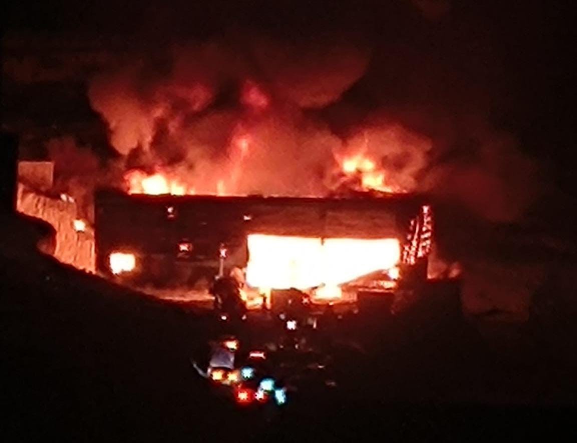 Zeytin ve fıstık işleme fabrikasında korkutan yangın
