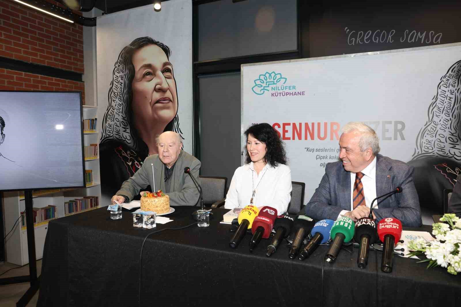 Nil&uuml;fer&rsquo;de 2026 yılının yazarı emeğin ve sokağın şairi Sennur Sezer
