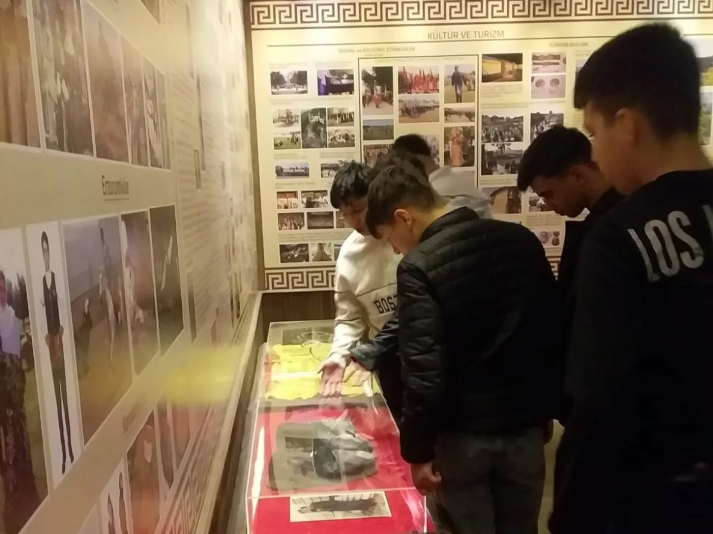 Devlet korumasındaki &ccedil;ocuklara tarih ve k&uuml;lt&uuml;r buluşması
