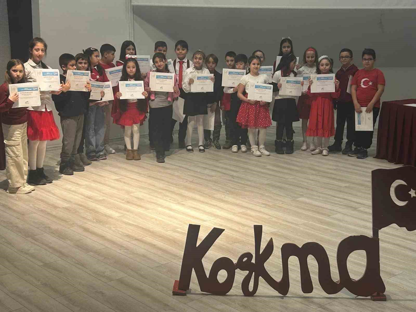 Kütahya’da ilkokul öğrencilerine yönelik "İstiklâl Marşı’nı Ezberden Okuma Yarışması" düzenlendi