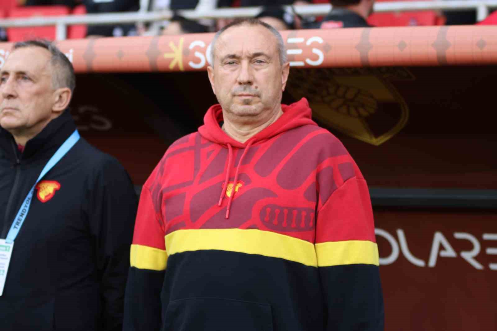 Süper Lig’de istikrarın adı: Okan Buruk ve Stanimir Stoilov