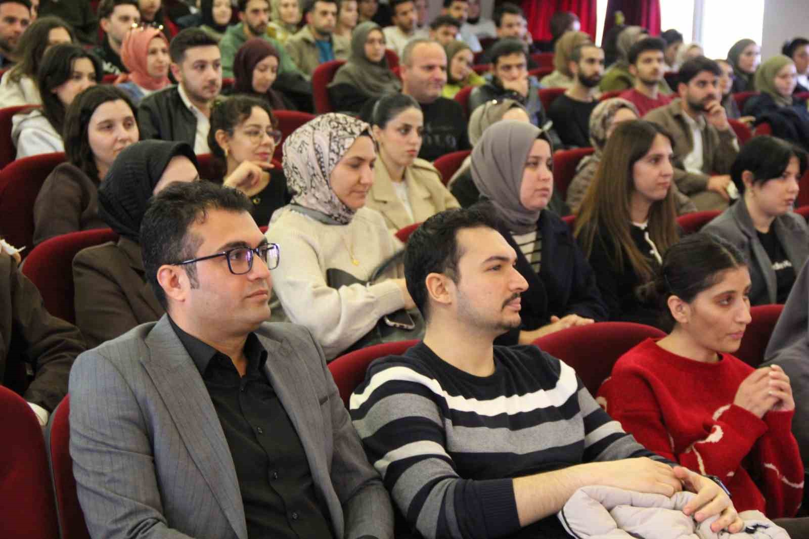 Cizre&rsquo;de aday &ouml;ğretmenlere kapsamlı uyum eğitimi
