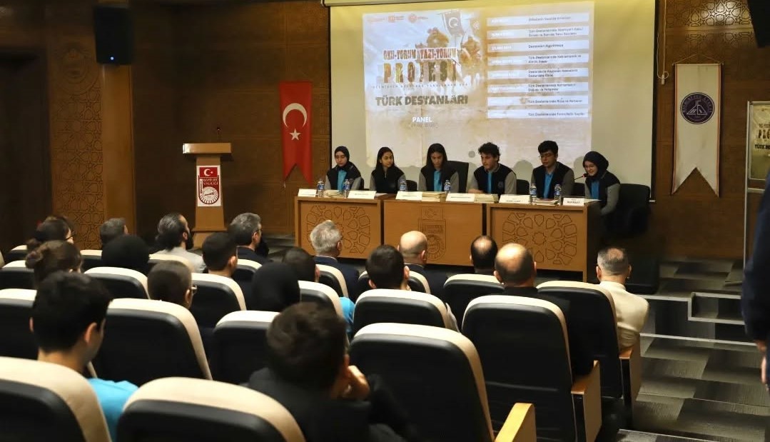 Bayburt Fen Lisesi öğrencilerinden Türk destanları paneli