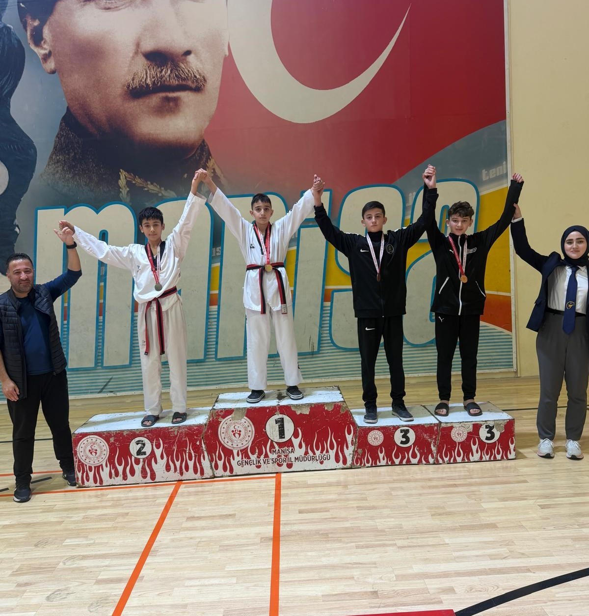 Manisa&rsquo;yı tekvandoda temsil edecek &ouml;ğrenciler belli oldu
