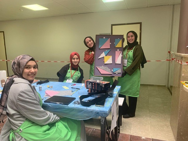 Fikirlerini geliştirdiler
