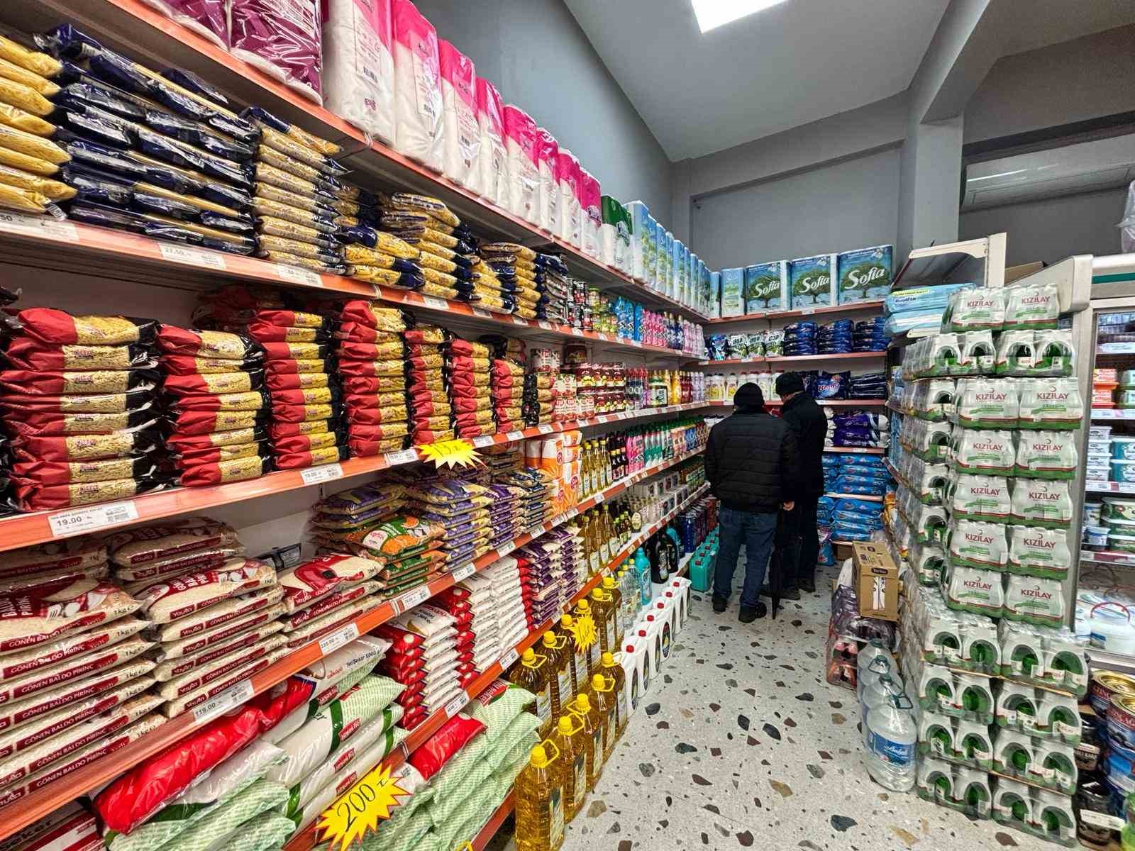 Trabzon’da ’Boykot Market’ açan diş hekimi farklı bir girişime imza attı