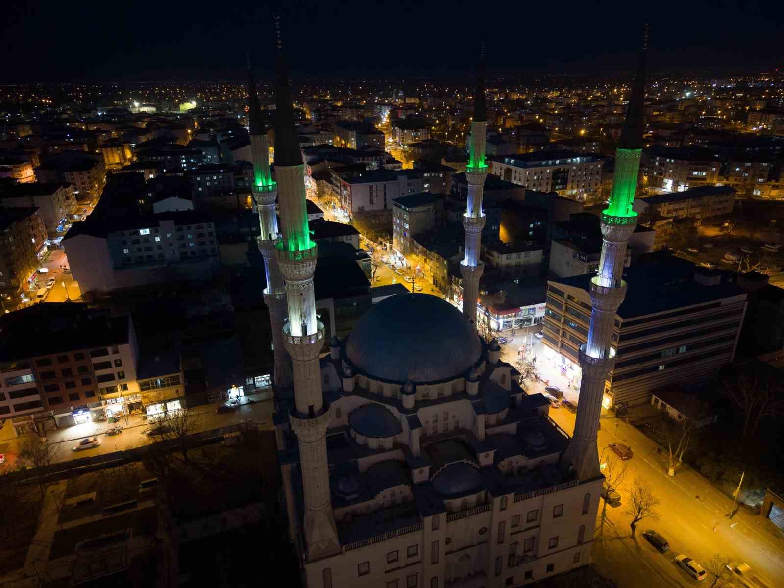 Türkiye’de ilk iftar Iğdır’da yapıldı