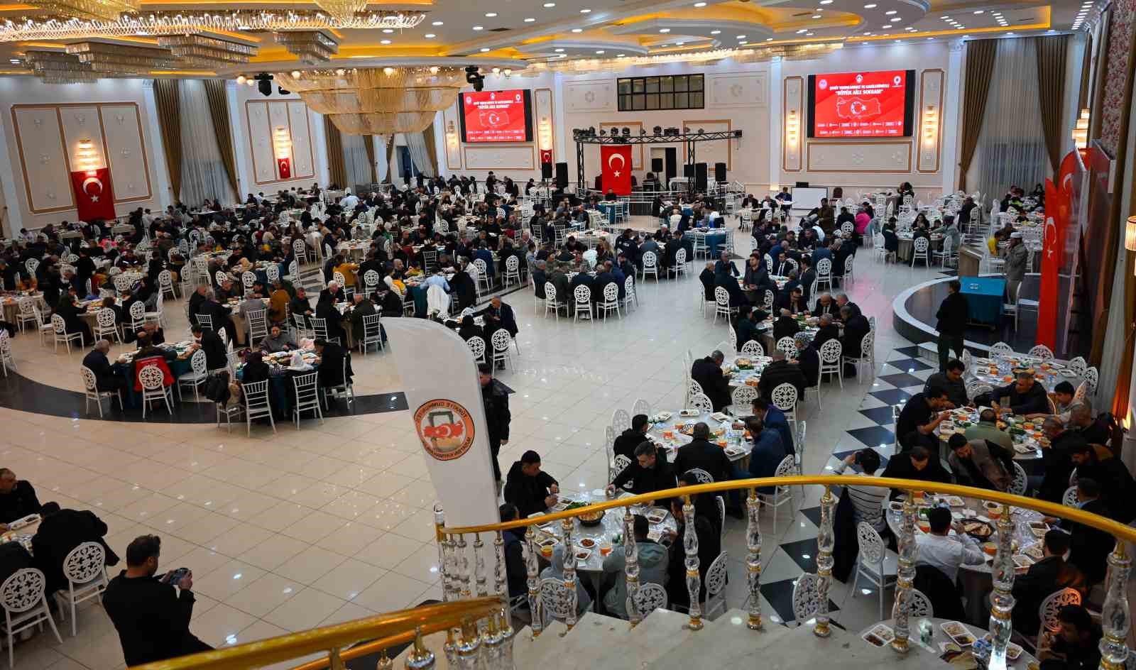 Kaymakam Çakır şehit aileleri ve gazilerle iftarda buluştu