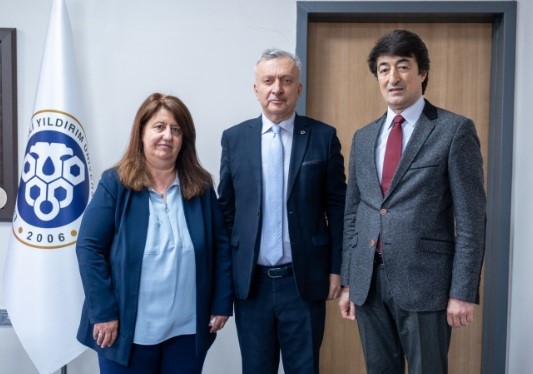 EBYÜ Diş Hekimliği Fakültesi’nde görev değişimi