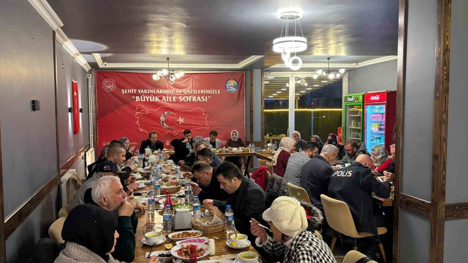 T&uuml;rkeli&rsquo;de "B&uuml;y&uuml;k Aile Sofrası"
