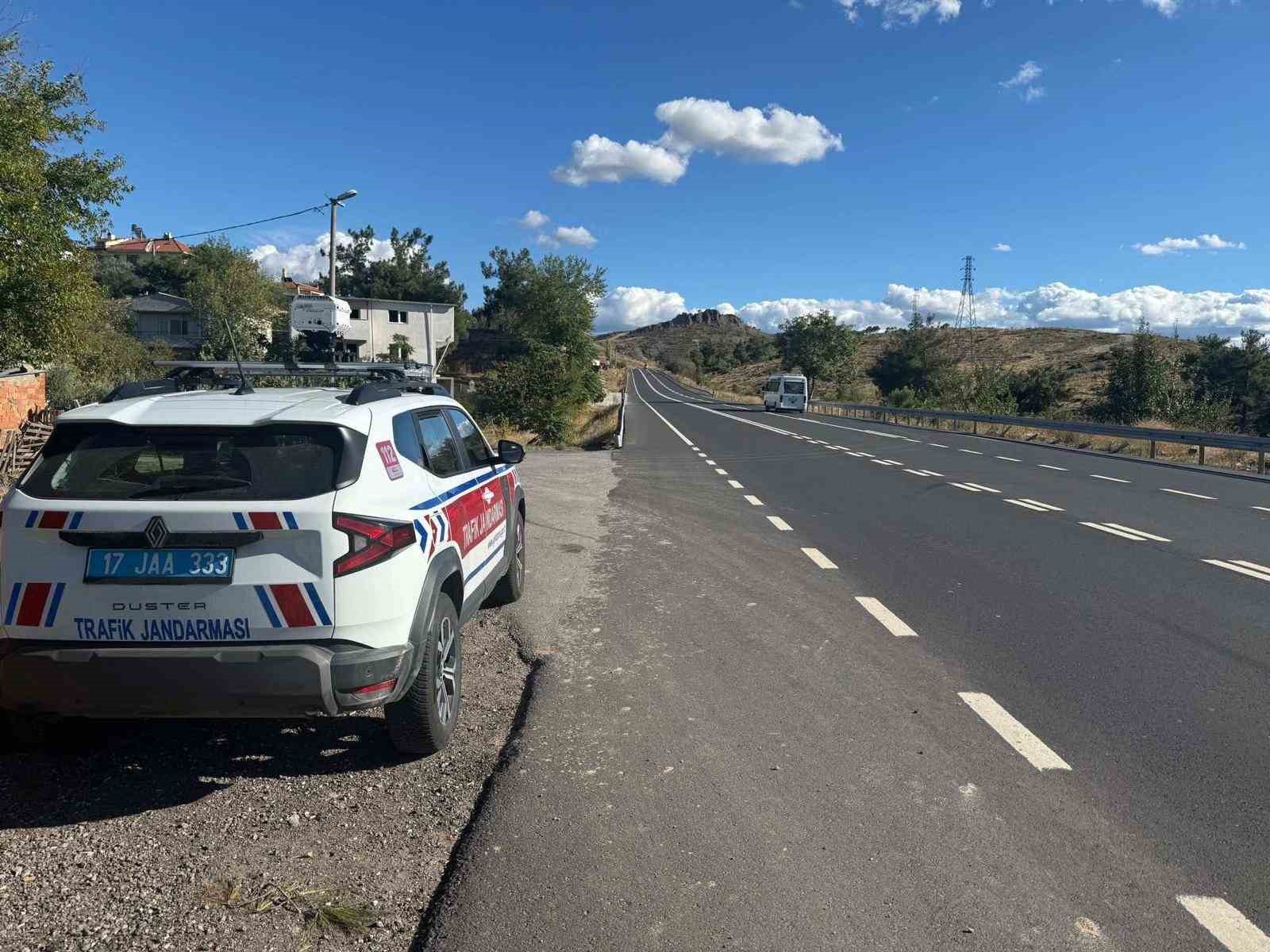 &Ccedil;anakkale&rsquo;de 509 ara&ccedil; trafikten men edildi
