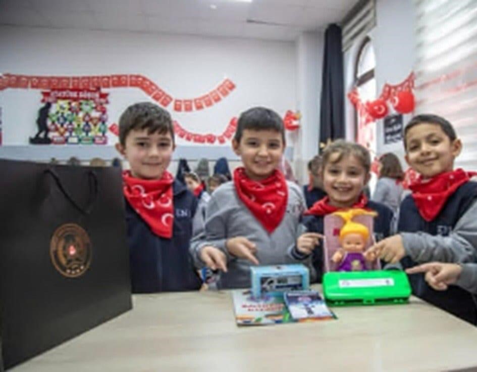 Bursa’da polislerden ilkokul öğrencilerine güvenlik eğitimi