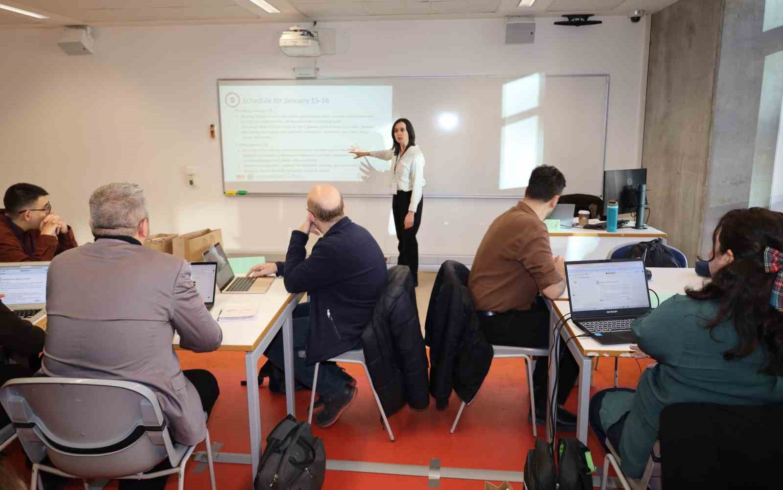 İngilizce eğitiminde ‘yapay zekâ’ liderleri yetişiyor