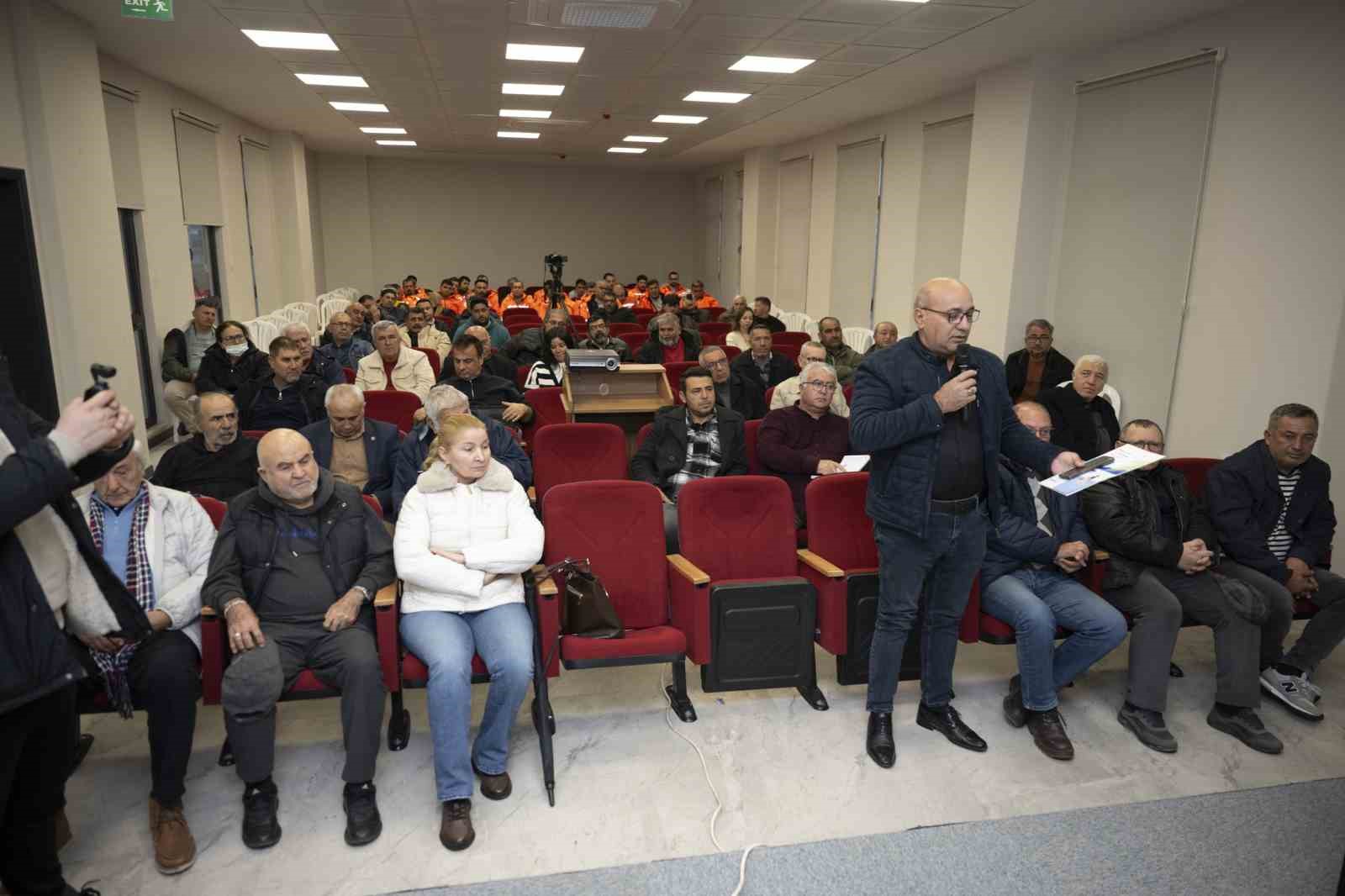 Silifke&rsquo;de haşereyle m&uuml;cadele i&ccedil;in iş birliği &ccedil;ağrısı
