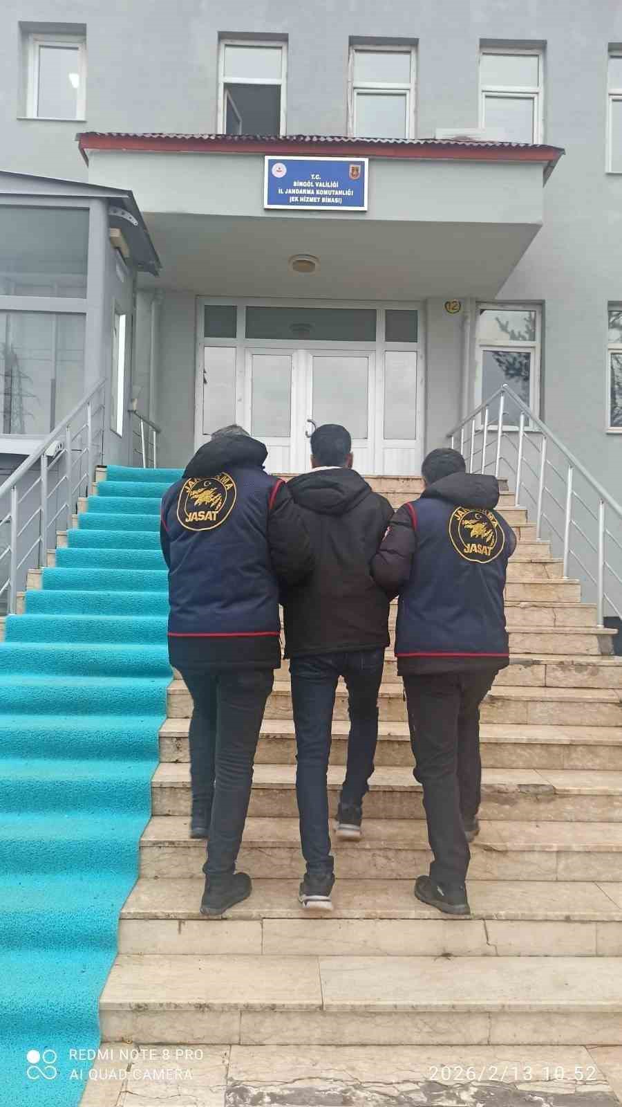 Bing&ouml;l&rsquo;de aranan 6 ş&uuml;pheli yakalandı
